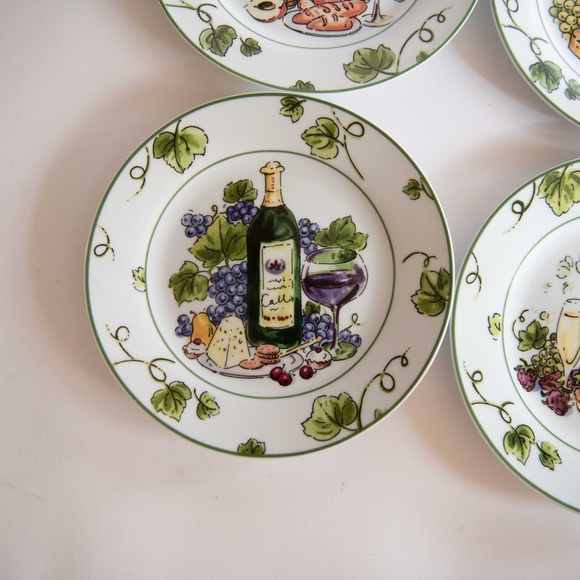 Set of 4 Godinger & Co Wine & Cheese Theme Dessert Salad Appetizer Plates - Picture 3 of 8